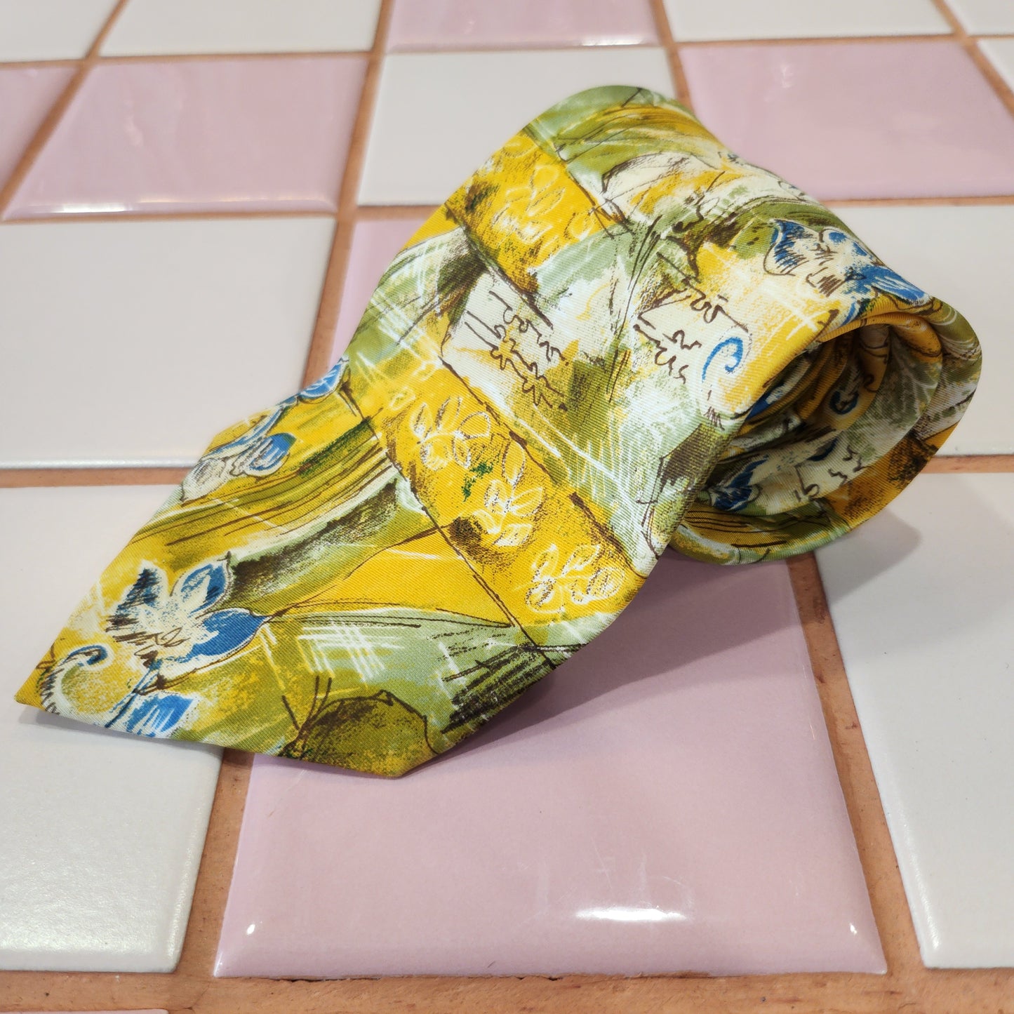 Vintage Silk Tie Yellow