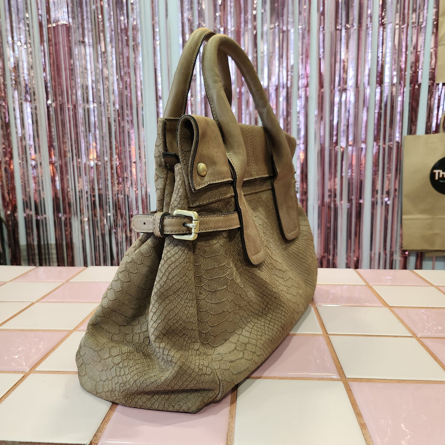 Beautiful Leathet Handbag