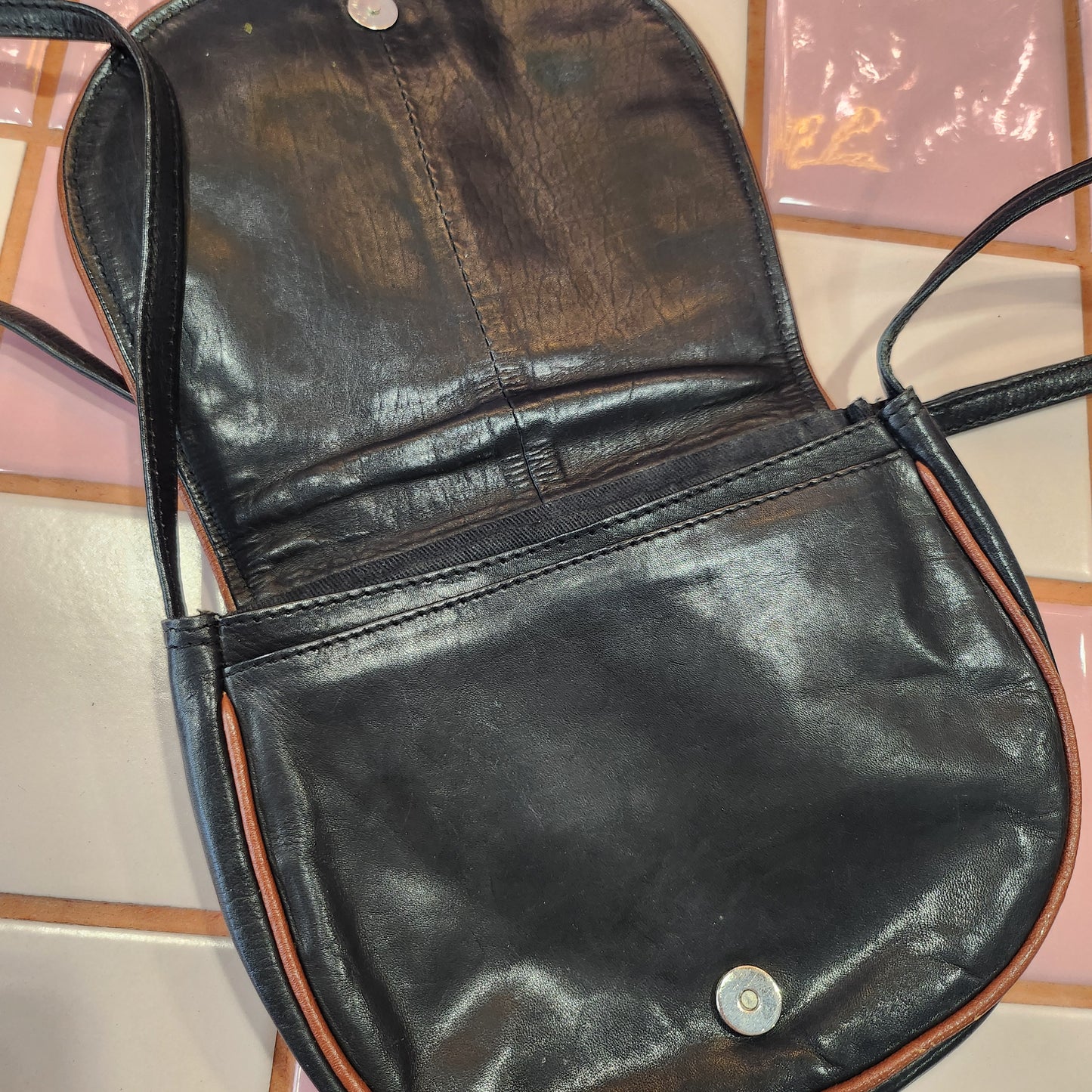 Vintage Leather Crossbody Bag