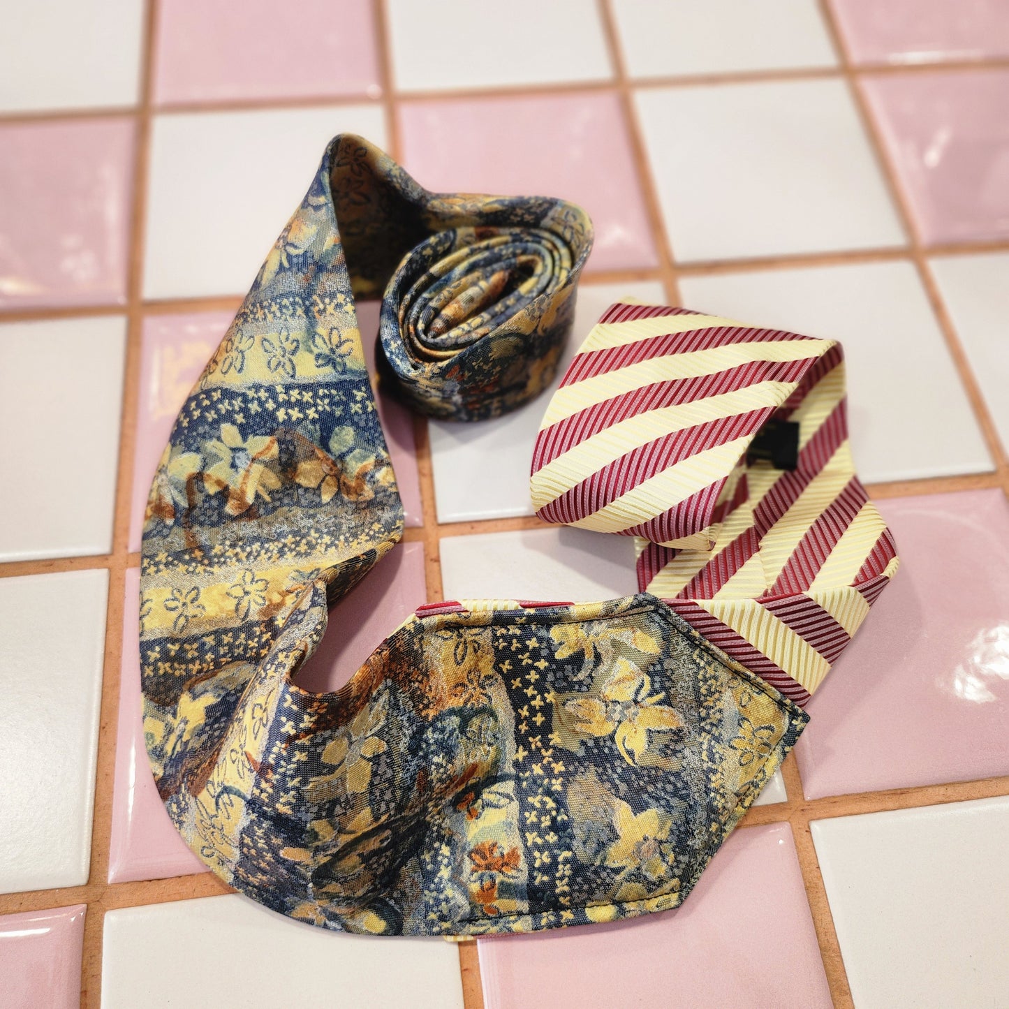 Reworked Tie Belt burgundy