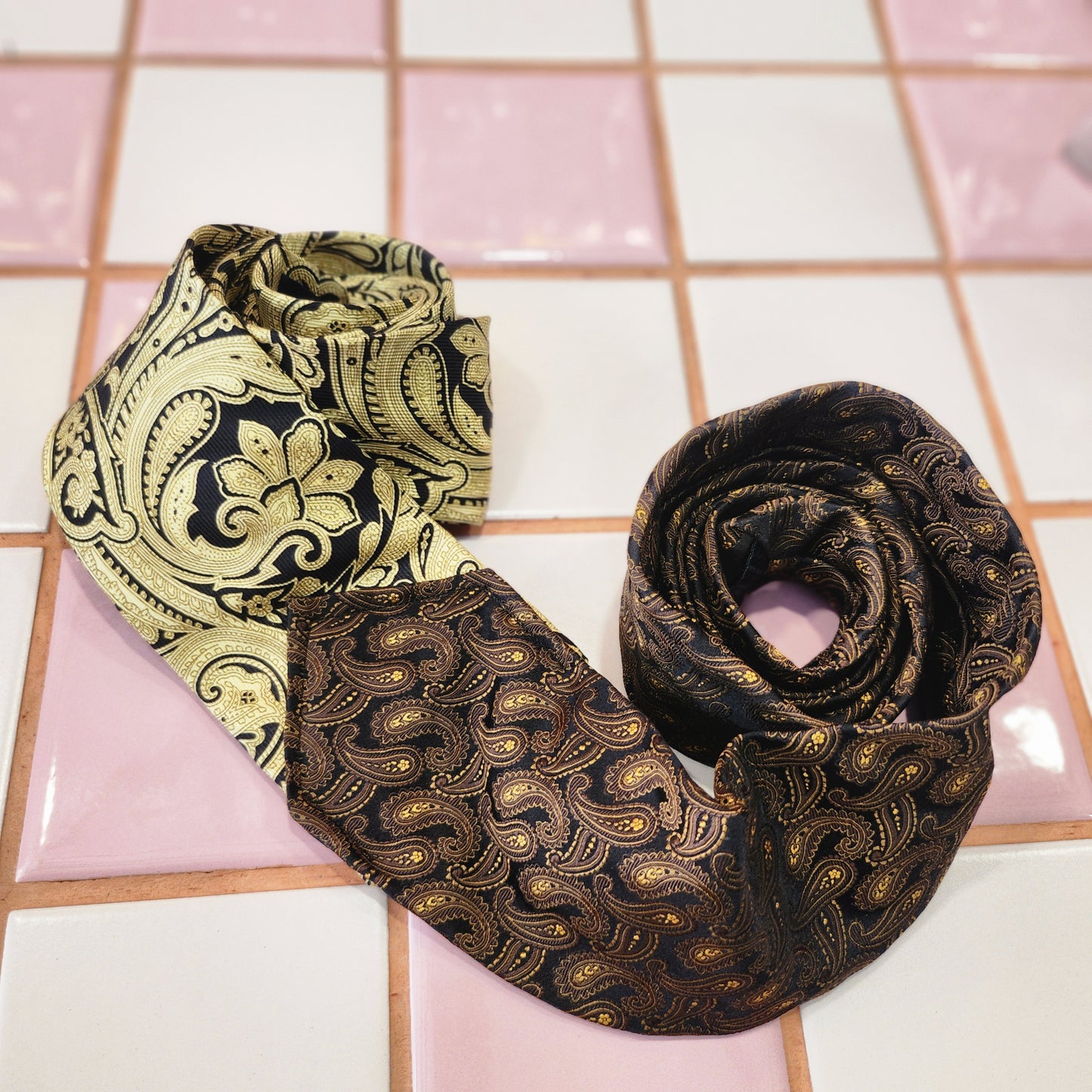 Reworked Tie Belt gold