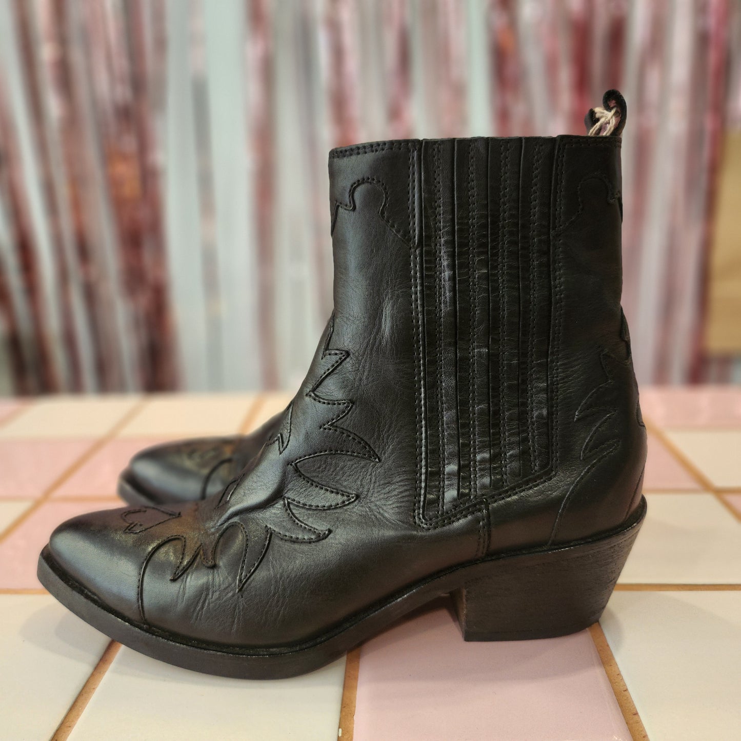 Detailed Black Cowboy Boots