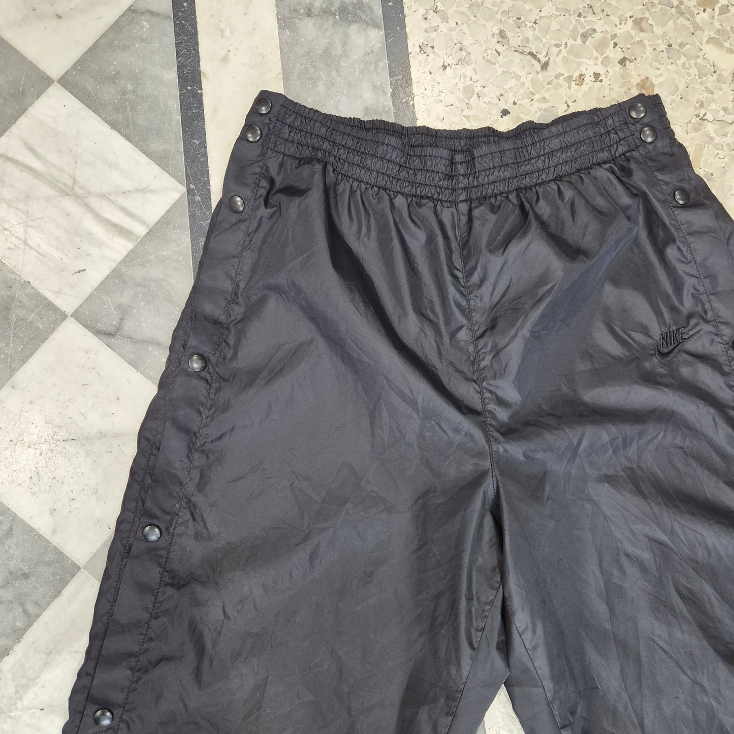 Vintahe Nike Button Down Nylon Pants