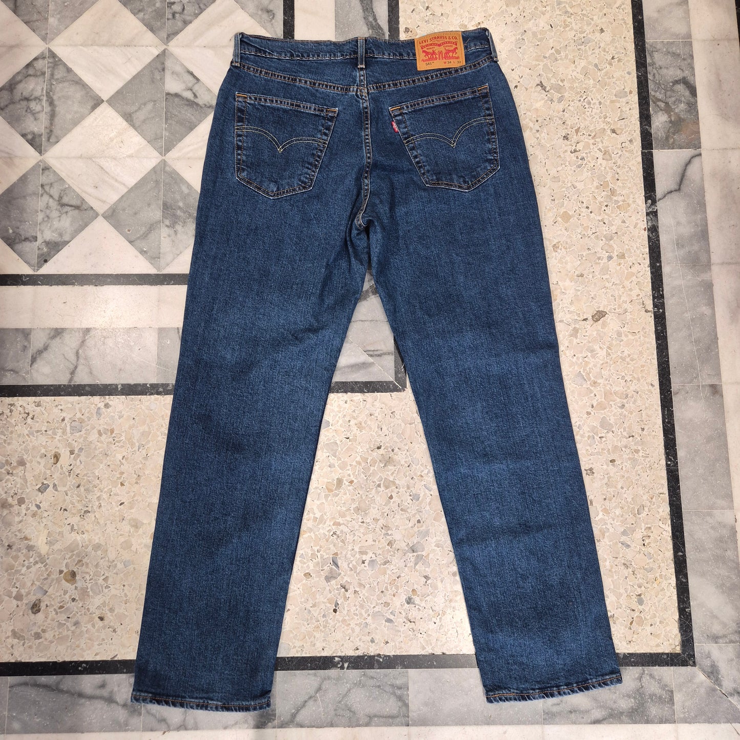 Levi's 541