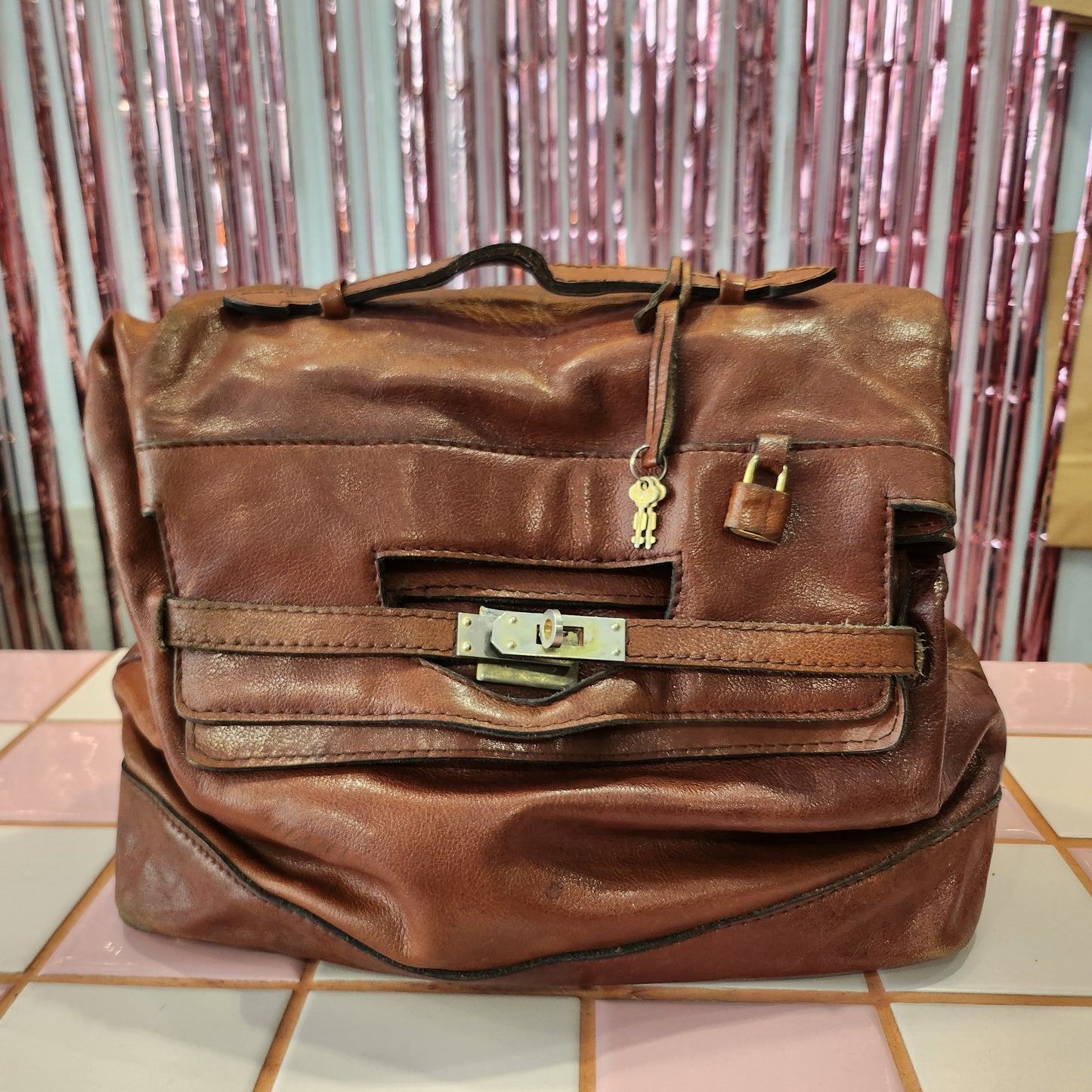 Versatile Vintage Leather Bag