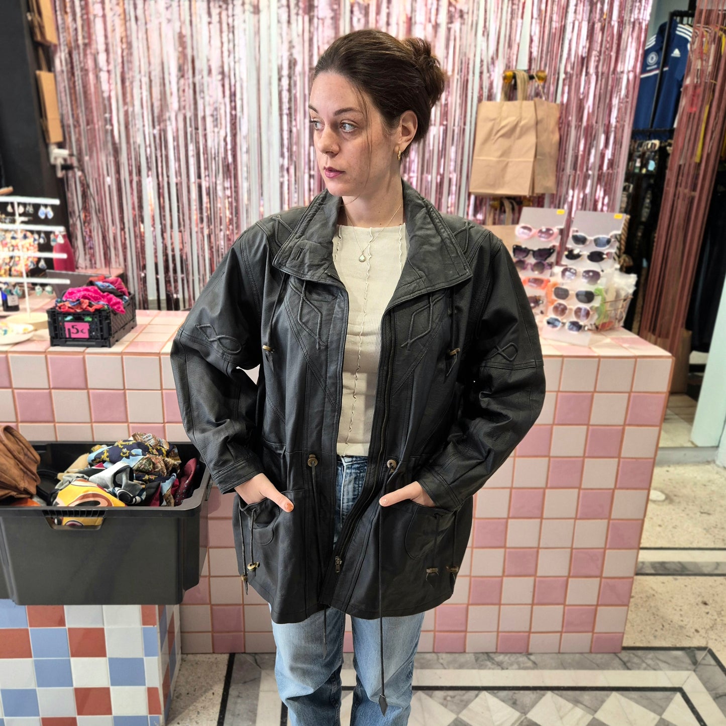 Stunning Vintage Detailed Leather Jacket