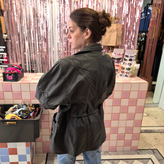 Stunning Vintage Detailed Leather Jacket