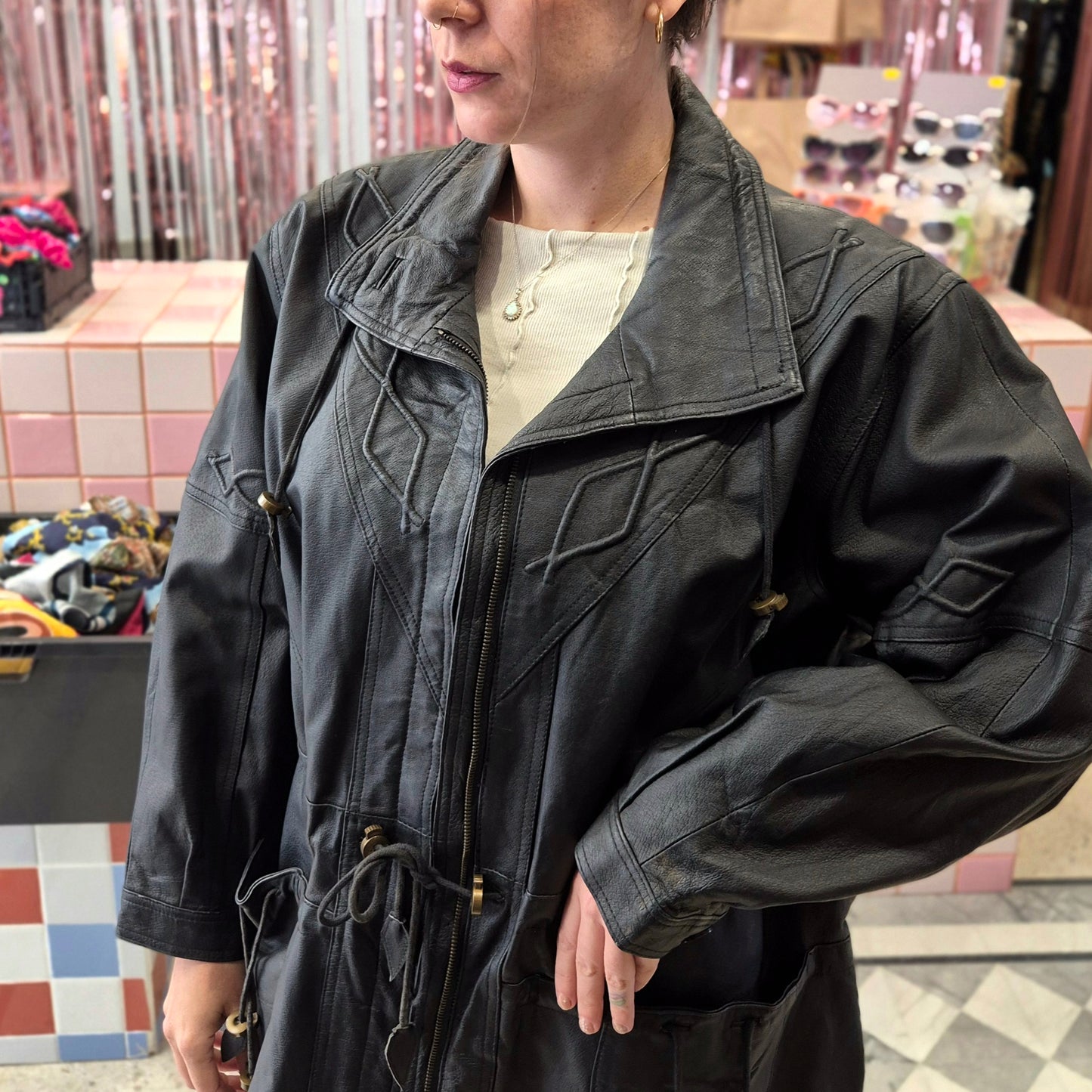 Stunning Vintage Detailed Leather Jacket