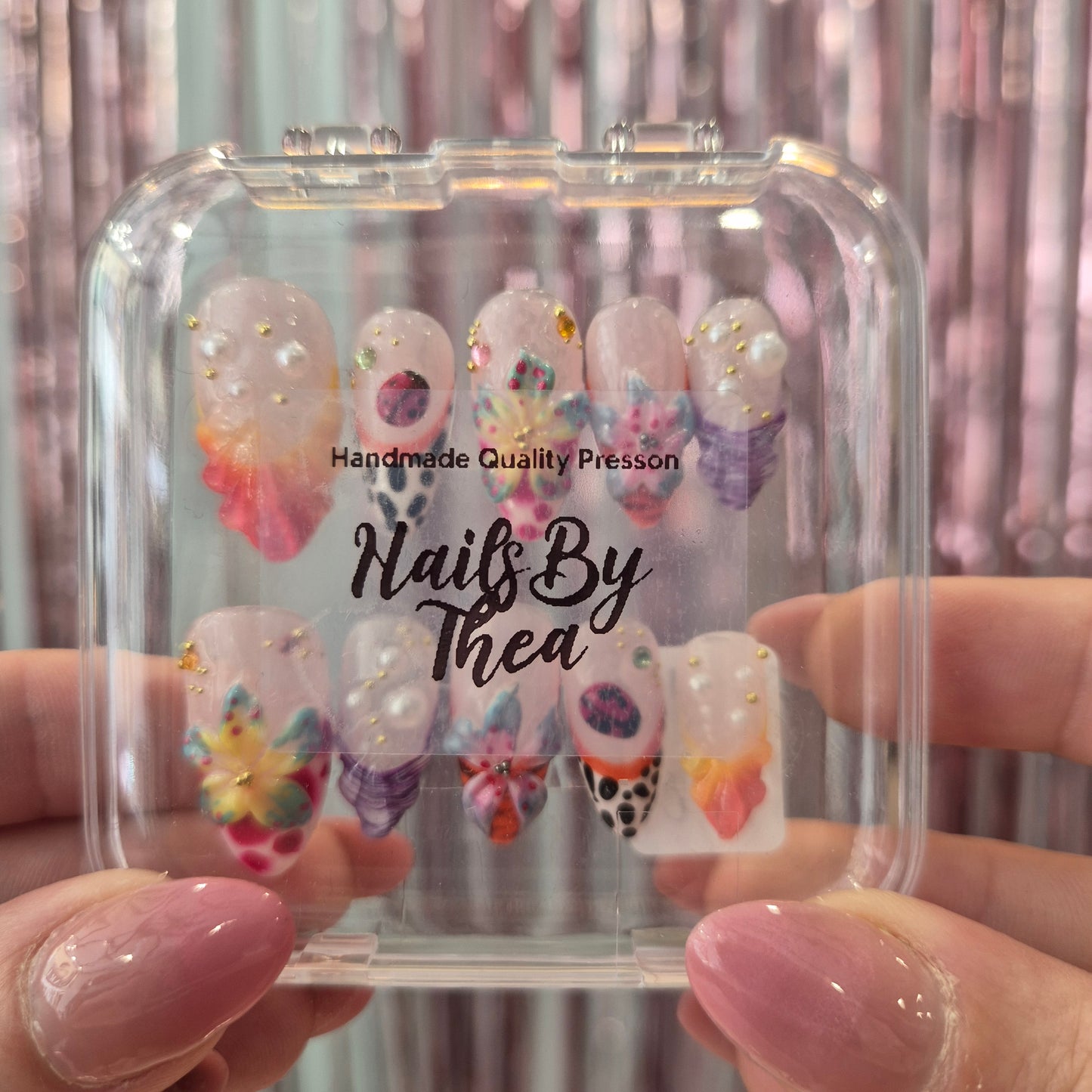 Maximal Summer Presson Nails